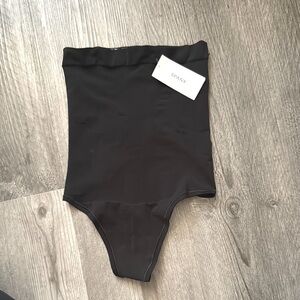 SPANX Classic Black Shapewear NWT Size Medium